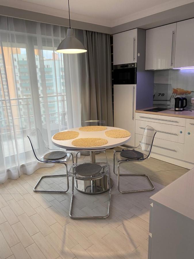 Promenada Gwiazd 28 Apartament Perla Z Parkingiem Apartman Miedzyzdroje Kültér fotó
