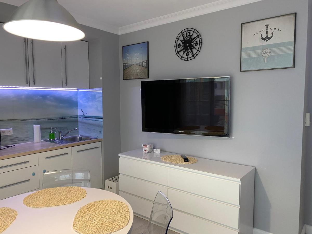 Promenada Gwiazd 28 Apartament Perla Z Parkingiem Apartman Miedzyzdroje Kültér fotó